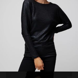 NWT croc foil top